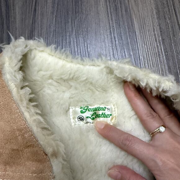Vintage Kids Genuine Leather Sherpa Lined Suede Vest Beige Small 4/5 See Measure - Picture 7 of 11